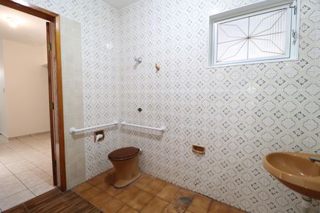 Casa para alugar com 300m², 9 quartos e 2 vagasBanheiro do Quarto 5