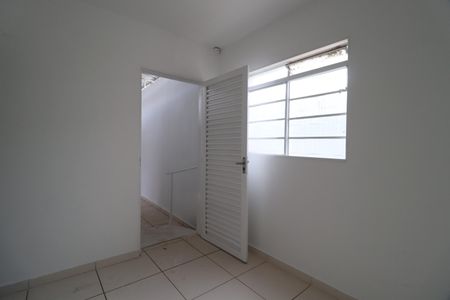 Casa para alugar com 300m², 9 quartos e 2 vagasQuarto 2
