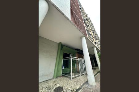 Apartamento para alugar com 110m², 3 quartos e sem vaga
