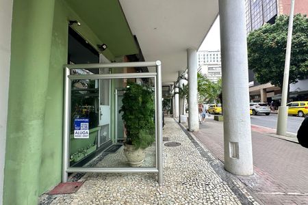 Apartamento para alugar com 110m², 3 quartos e sem vaga