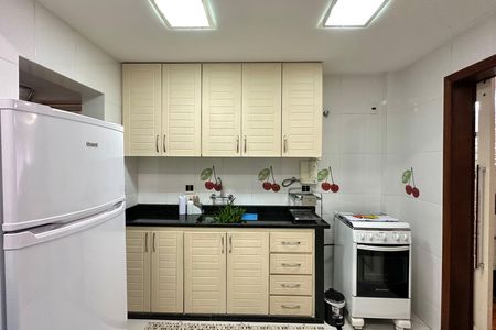 Apartamento para alugar com 110m², 3 quartos e sem vaga