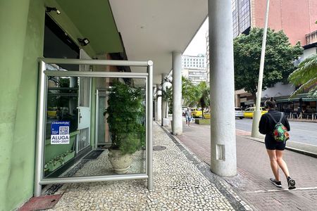 Apartamento para alugar com 110m², 3 quartos e sem vaga