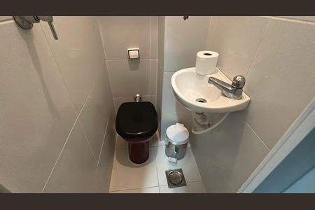 Apartamento para alugar com 110m², 3 quartos e sem vaga