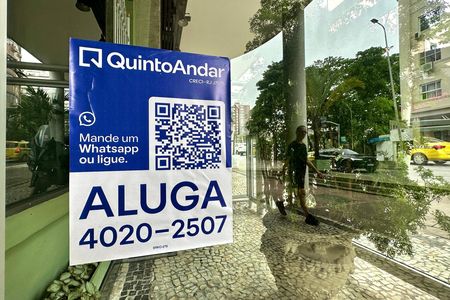 Apartamento para alugar com 110m², 3 quartos e sem vaga