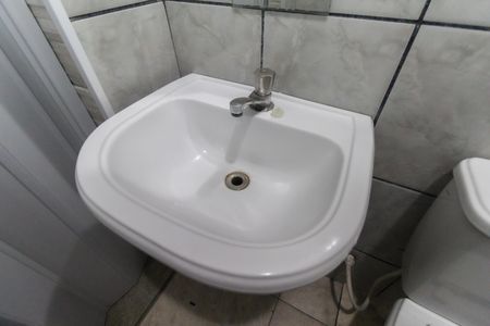 Casa para alugar com 75m², 2 quartos e sem vagaBanheiro