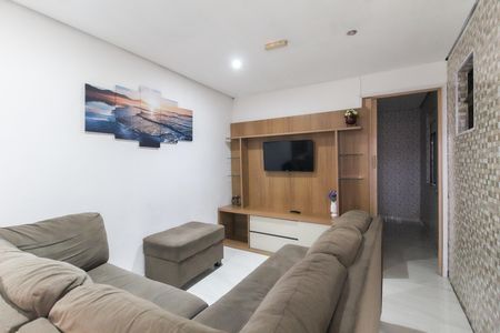 Sala de casa para alugar com 2 quartos, 75m² em Jardim das Camelias, São Paulo