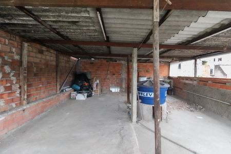 Casa para alugar com 75m², 2 quartos e sem vagaTerraço