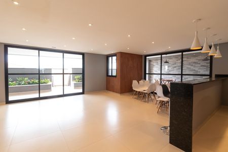 Apartamento à venda com 83m², 2 quartos e 2 vagasÁrea comum - Salão de festas