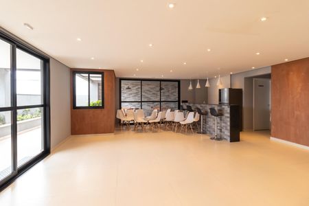 Apartamento à venda com 83m², 2 quartos e 2 vagasÁrea comum - Salão de festas
