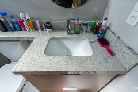 Casa de condomínio à venda com 140m², 2 quartos e 1 vaga