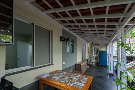 Casa de condomínio à venda com 140m², 2 quartos e 1 vaga