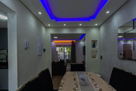 Casa de condomínio à venda com 140m², 2 quartos e 1 vaga