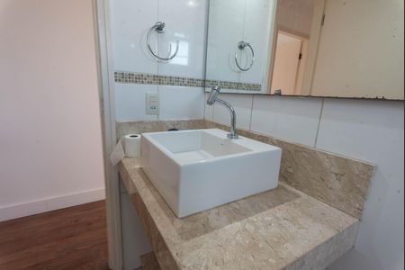 Apartamento para alugar com 79m², 3 quartos e 1 vaga Apartamento para alugar com 79m², 3 quartos e 1 vagaBanheiro