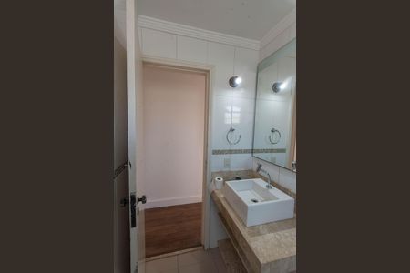 Apartamento para alugar com 79m², 3 quartos e 1 vaga Apartamento para alugar com 79m², 3 quartos e 1 vagaBanheiro