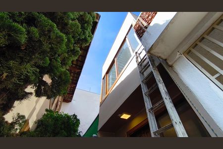 Casa para alugar com 110m², 1 quarto e 1 vaga Casa para alugar com 110m², 1 quarto e 1 vagaFachada