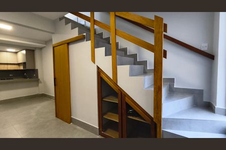 Casa para alugar com 110m², 1 quarto e 1 vaga Casa para alugar com 110m², 1 quarto e 1 vagaSala
