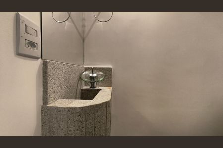 Casa para alugar com 110m², 1 quarto e 1 vaga Casa para alugar com 110m², 1 quarto e 1 vagaLavabo