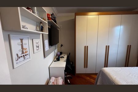 Apartamento à venda com 78m², 3 quartos e 2 vagasQuarto 2