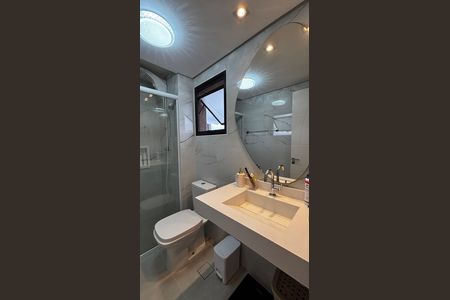 Apartamento à venda com 78m², 3 quartos e 2 vagasBanheiro da Suíte