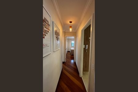 Apartamento à venda com 78m², 3 quartos e 2 vagasCorredor