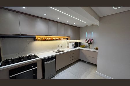 Apartamento à venda com 78m², 3 quartos e 2 vagasCozinha
