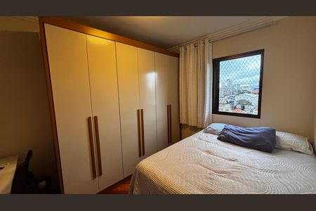 Apartamento à venda com 78m², 3 quartos e 2 vagasQuarto 2