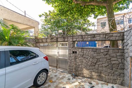 Casa à venda com 272m², 3 quartos e 1 vagaVaranda e Garagem