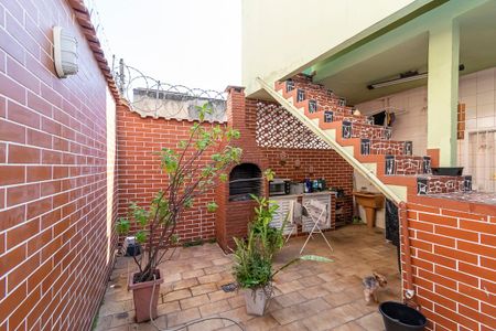 Casa à venda com 272m², 3 quartos e 1 vagaVaranda gourmet