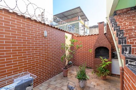 Casa à venda com 272m², 3 quartos e 1 vagaVaranda gourmet