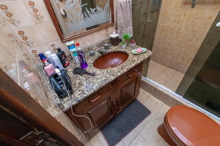 Casa à venda com 272m², 3 quartos e 1 vagaBanheiro Social 2