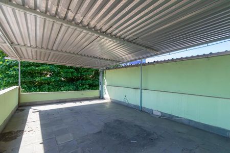 Casa à venda com 272m², 3 quartos e 1 vagaTerraço