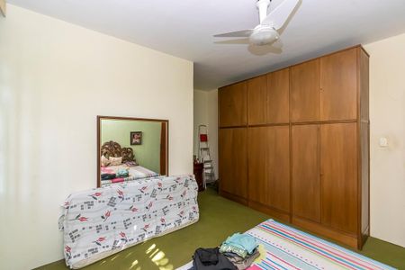 Casa à venda com 272m², 3 quartos e 1 vagaSuíte