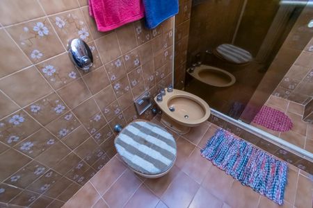 Casa à venda com 272m², 3 quartos e 1 vagaBanheiro da Suíte