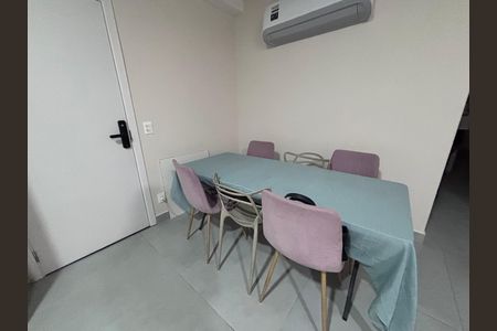 Apartamento à venda com 85m², 2 quartos e 1 vagaSala