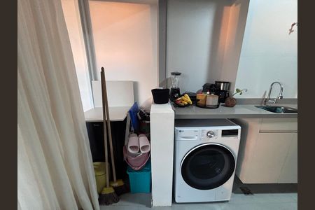Apartamento à venda com 85m², 2 quartos e 1 vagaÁrea de Serviço