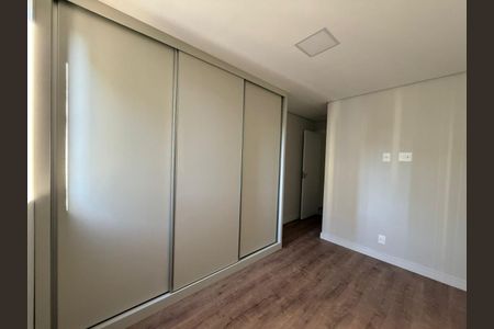 Apartamento para alugar com 70m², 2 quartos e 2 vagas