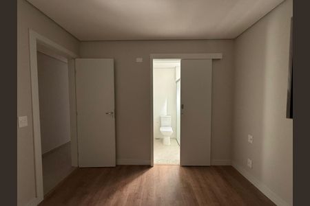 Apartamento para alugar com 70m², 2 quartos e 2 vagas