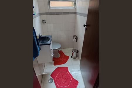 Casa à venda com 105m², 3 quartos e 2 vagas Casa à venda com 105m², 3 quartos e 2 vagasWC