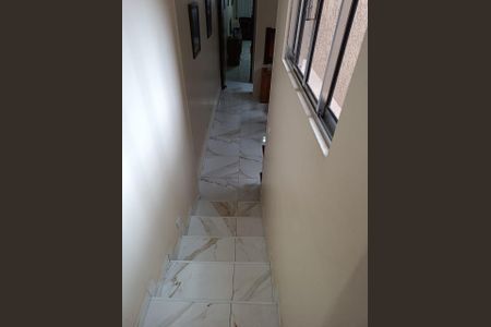 Casa à venda com 105m², 3 quartos e 2 vagas Casa à venda com 105m², 3 quartos e 2 vagasESCADA INTERNA
