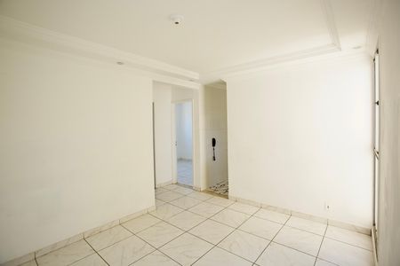 Apartamento à venda com 2 quartos, 44m² em Tropical, Contagem