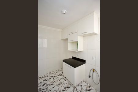 Apartamento à venda com 44m², 2 quartos e 1 vaga Apartamento à venda com 44m², 2 quartos e 1 vagaCozinha e Área de Serviço