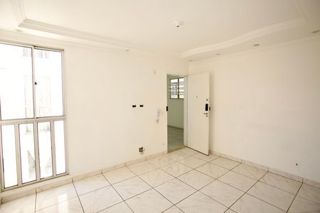 Apartamento à venda com 44m², 2 quartos e 1 vaga Apartamento à venda com 44m², 2 quartos e 1 vagaSala