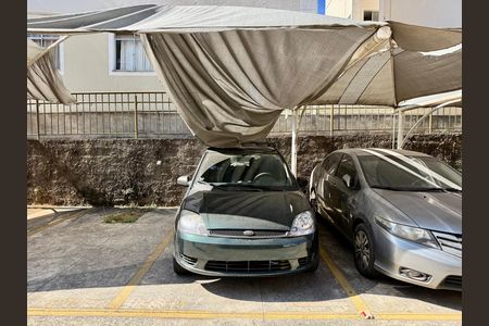 Garagem de apartamento à venda com 2 quartos, 44m² em Tropical, Contagem