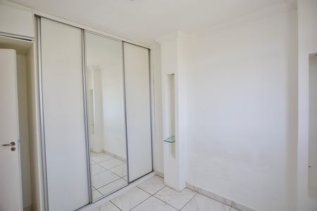 Quarto 1 de apartamento à venda com 2 quartos, 44m² em Tropical, Contagem