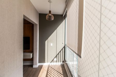 Apartamento para alugar com 54m², 2 quartos e 2 vagasVaranda