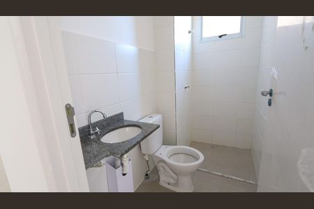 Apartamento para alugar com 47m², 2 quartos e 1 vagaBanheiro Corredor