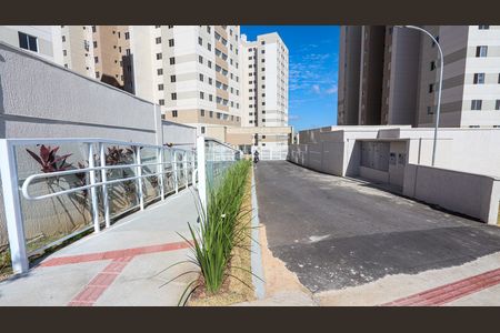 Apartamento para alugar com 47m², 2 quartos e 1 vagaFachada e portaria