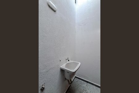 Studio para alugar com 35m², 1 quarto e sem vaga Studio para alugar com 35m², 1 quarto e sem vagaÁrea de Serviço