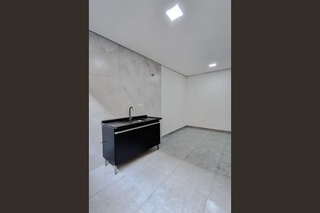 Cozinha de kitnet/studio para alugar com 1 quarto, 35m² em Vila Dom Pedro I, São Paulo