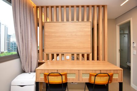 Sala de apartamento para alugar com 1 quarto, 28m² em Pinheiros, São Paulo